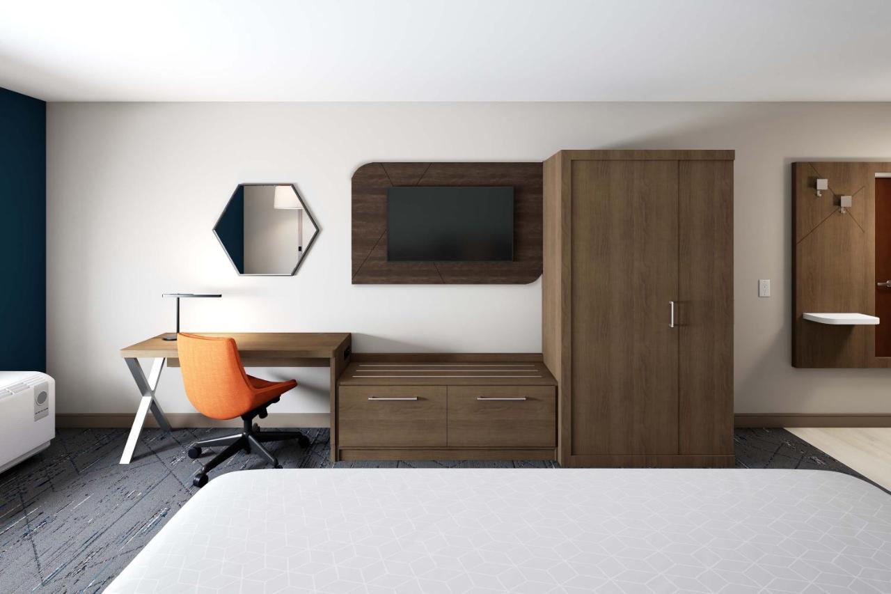 Holiday Inn Express & Suites Reedsburg - Dells Area By Ihg Екстер'єр фото