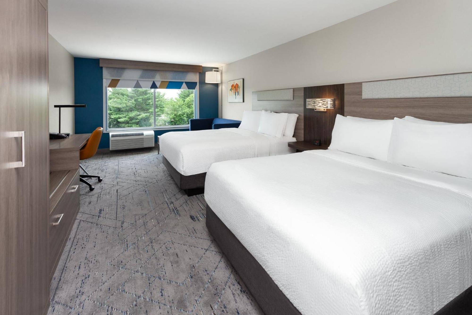 Holiday Inn Express & Suites Reedsburg - Dells Area By Ihg Екстер'єр фото