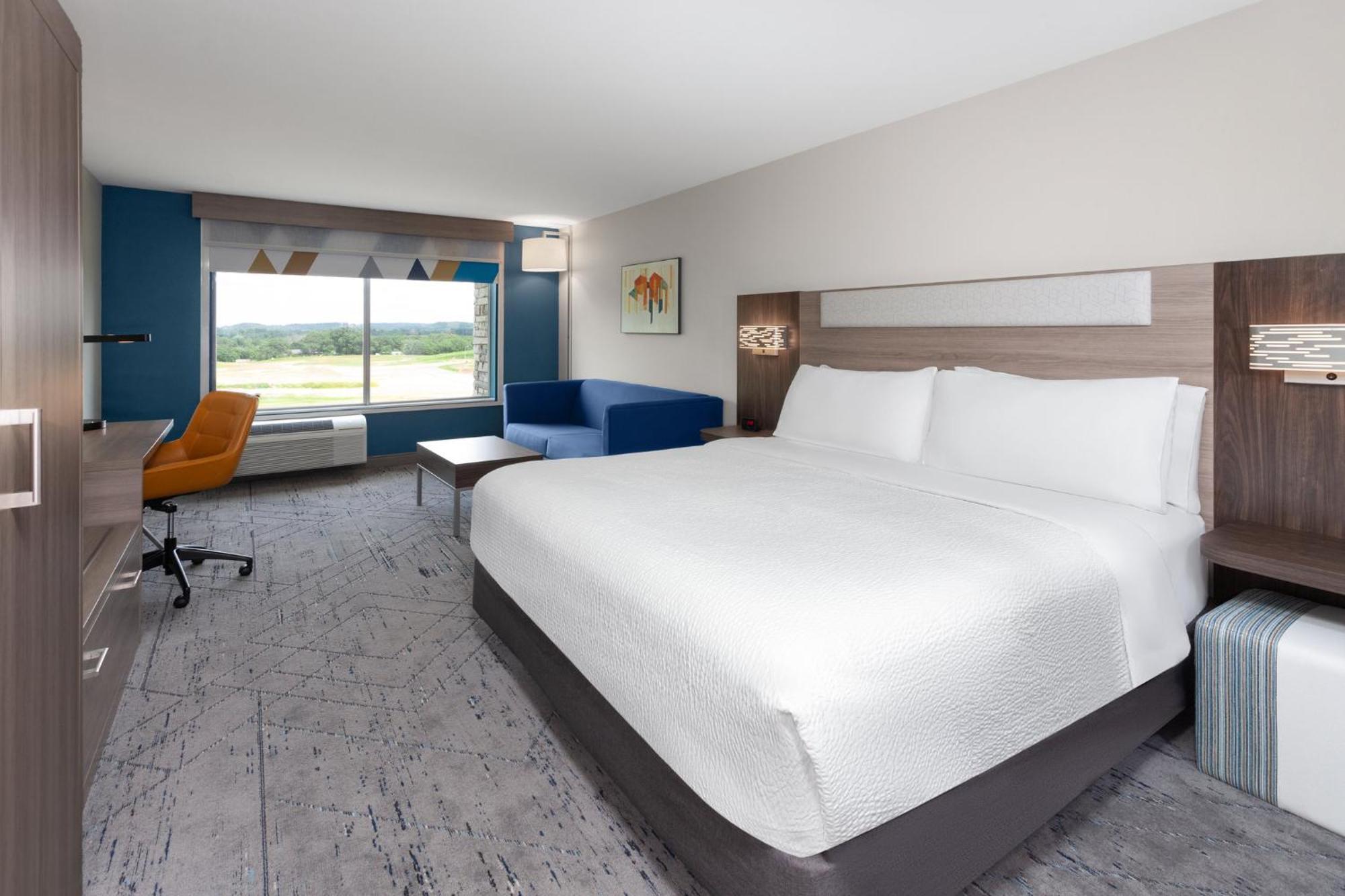 Holiday Inn Express & Suites Reedsburg - Dells Area By Ihg Екстер'єр фото